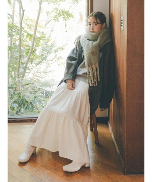 Samansa Mos2 blue（サマンサモスモスブルー）の「【Rina×blue】バイカラーストール（ストール/ショール・レディース・チャコールグレー/ブラウン/カーキ・F）」の6枚目の写真