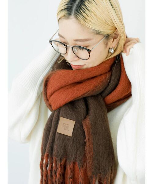 Samansa Mos2 blue（サマンサモスモスブルー）の「【Rina×blue】バイカラーストール（ストール/ショール・レディース・チャコールグレー/ブラウン/カーキ・F）」の11枚目の写真