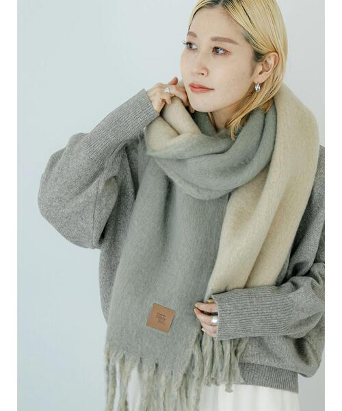 Samansa Mos2 blue（サマンサモスモスブルー）の「【Rina×blue】バイカラーストール（ストール/ショール・レディース・チャコールグレー/ブラウン/カーキ・F）」の15枚目の写真