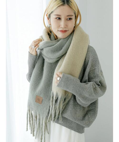 Samansa Mos2 blue（サマンサモスモスブルー）の「【Rina×blue】バイカラーストール（ストール/ショール・レディース・チャコールグレー/ブラウン/カーキ・F）」の17枚目の写真