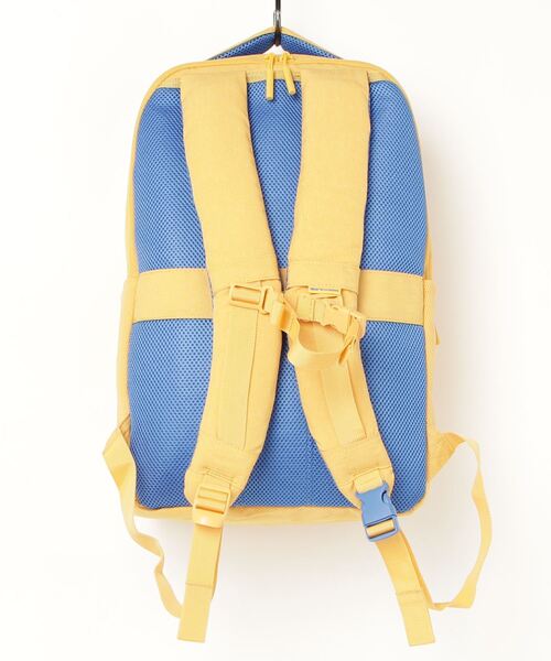 incase(インケース)の「INBP100740-SNF Incase Facet 25L Backpack - Sunflower(バックパック/リュック・メンズ・イエロー・ONE SIZE)」の2枚目の写真