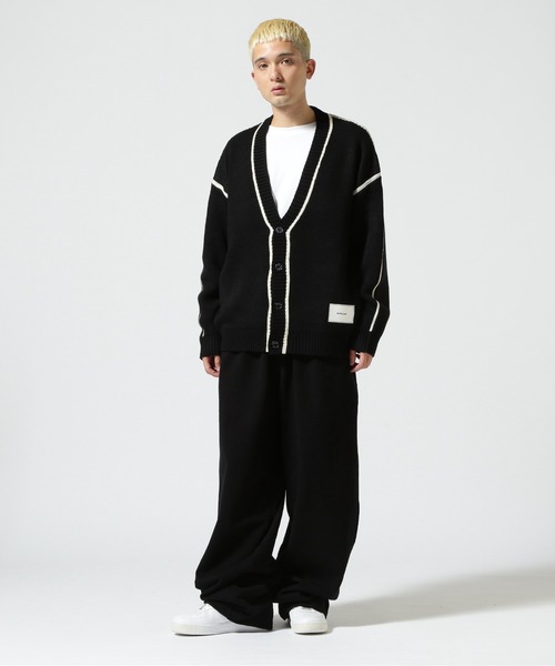 WHITELAND（ホワイトランド）の「【WEB&DEPOT限定】WHITELAND/ホワイトランド/LINE CARDIGAN（カーディガン/ボレロ・メンズ・ブラック/ラベンダー/アイボリー・F）」の11枚目の写真