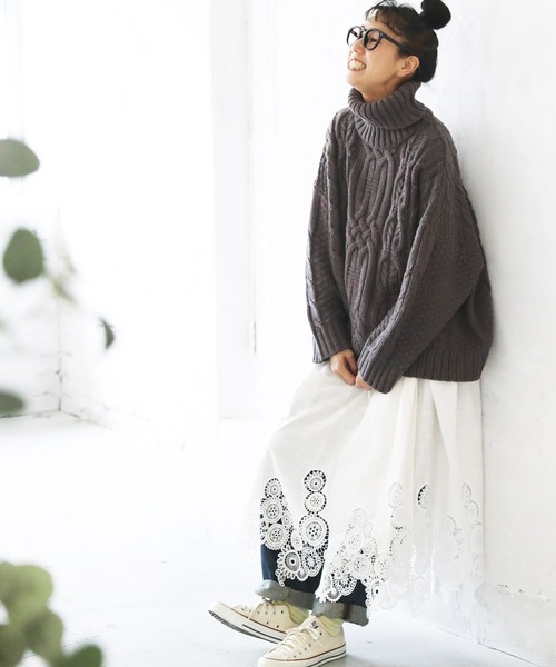 soulberry（ソウルベリー）の「ざっくり編みタートルニット（ニット