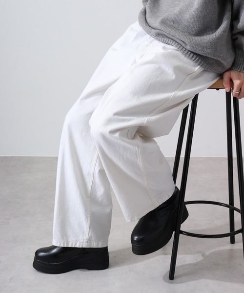 LOVEHUNTER(ラブハンター)の「LOVEHUNTER 厚底 ブーツ(ブーツ・レディース・アイボリー系2/アイボリー系1/ブラック系2/ブラック系1/ブラック/アイボリー・43/LL/S/42/41/L/40/SS/M/44)」の8枚目の写真