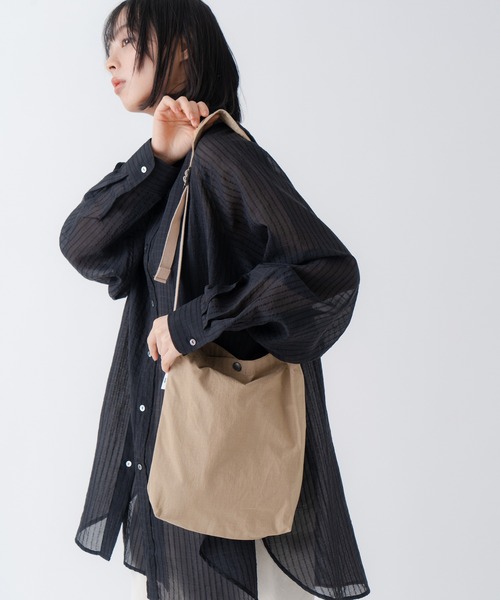 kha:ki（カーキ）の「「KHA:KI/カーキ」ミリタリーサコッシュ MID（ショルダーバッグ・レディース・ブラック/ホワイト/カーキ/ベージュ・FREE）」の22枚目の写真