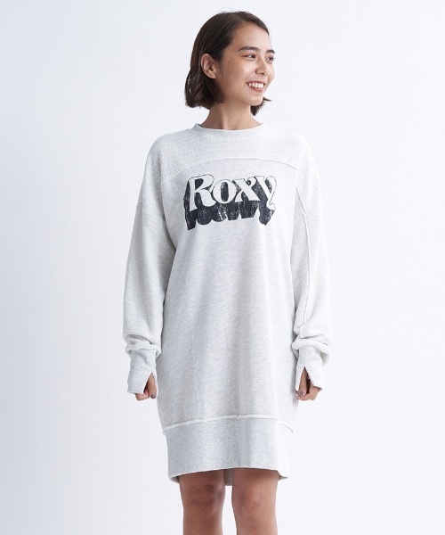 ROXY（ロキシー）の「HUGGABLE/ロキシーヘリンボーン裏毛リラクシングシルエットロングスウェットワンピース（ワンピース・レディース・ブラック系その他/グレー/ブラック・SMALL/LARGE/MEDIUM）」の8枚目の写真