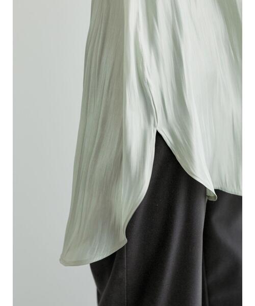 Te chichi(テチチ)の「割線サテンチュニックシャツ(シャツ/ブラウス・レディース・オフホワイト/グレー/グリーン・F)」の20枚目の写真