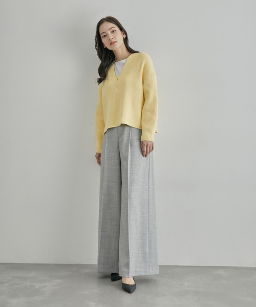 ROPE'（ロペ）の「畦編みVネックニット（ニット/セーター・レディース・ホワイト/ネイビー/ピンク/イエロー・FREE）」の8枚目の写真