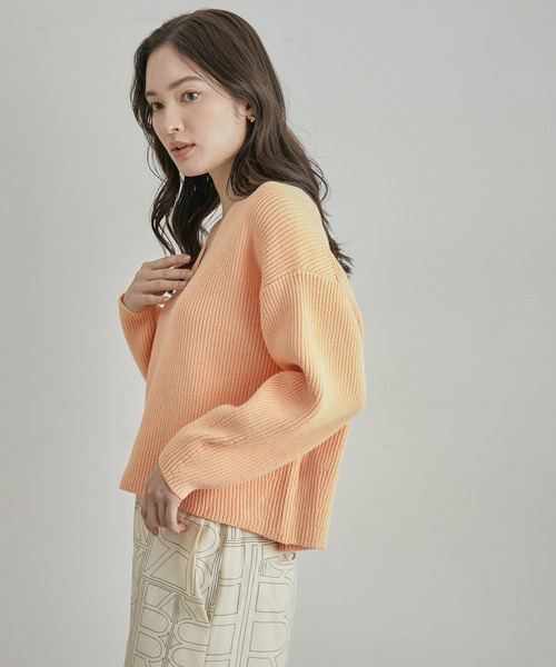 ROPE'（ロペ）の「畦編みVネックニット（ニット/セーター・レディース・ホワイト/ネイビー/ピンク/イエロー・FREE）」の12枚目の写真