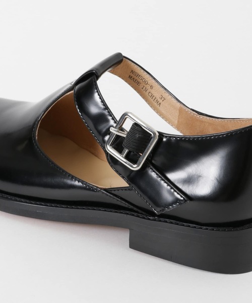 ARTESANOS（アルテサノス）の「ARTESANOS　Tバーストラップパンプス（パンプス・レディース・ブラック・36/37/38）」の6枚目の写真