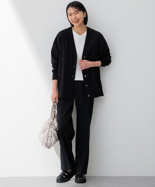 23区(ニジュウサンク)の「【洗える】スビンハイツイストコットン カーディガン(ニット/セーター・レディース・ホワイト系/ライトグレー系/ブラック系・38)」の5枚目の写真