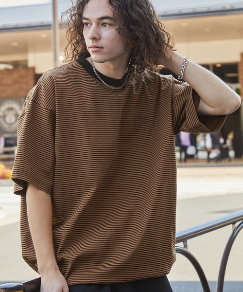 GERRY(ジェリー)の「GERRY/ジェリー 別注 ロゴ刺繍 ピンボーダー ドローコード ビッグシルエット半袖Tシャツ(Tシャツ/カットソー・メンズ・ブラウン/ブルーグリーン/ブラック/オフホワイト/ネイビー・M/L)」の4枚目の写真