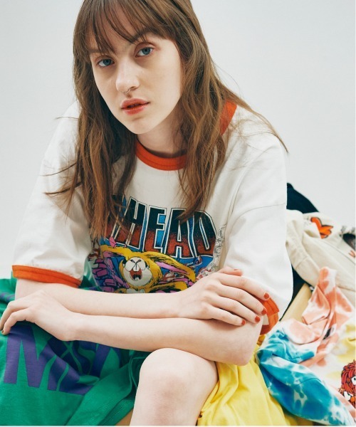 M2249 ＡＨＥＡＤ ＲＡＢＢＩＴ ＢＩＧ Ｔ（Tシャツ/カットソー）｜RNA（アールエヌエー）