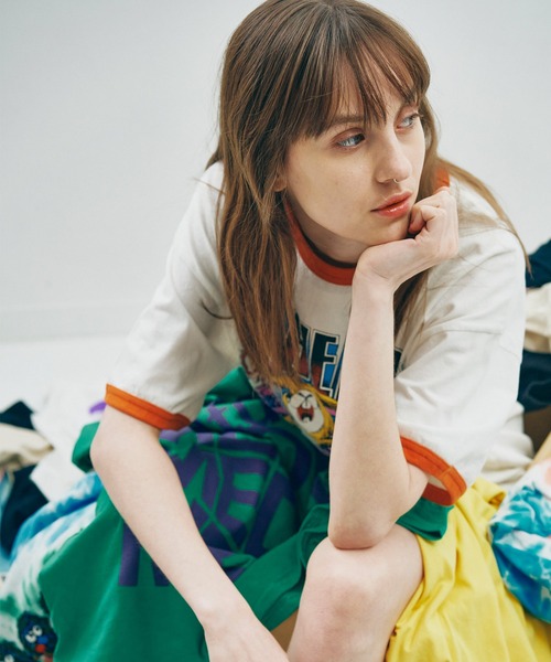 M2249 ＡＨＥＡＤ ＲＡＢＢＩＴ ＢＩＧ Ｔ（Tシャツ/カットソー）｜RNA（アールエヌエー）