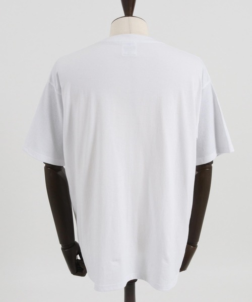 THEOREM(セオレム)の「mt8984- One Point Logo Embroidered Tee Tシャツ(Tシャツ/カットソー・メンズ・ホワイト×ブラック/ホワイト×グレー/ホワイト系その他/ホワイト系その他2・S/M/L/XL/XS/XXL)」の10枚目の写真
