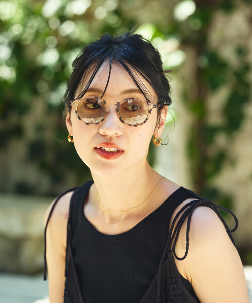 IZIPIZI（イジピジ）の「IZIPIZI/イジピジ #D LIGHT SUN / UVカット ファッション用グラス（サングラス・レディース・ベージュ/ブラウン/ブラック・ONE SIZE）」の10枚目の写真