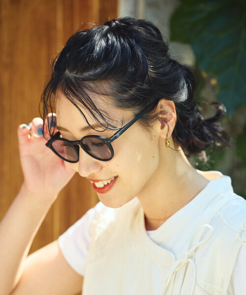 IZIPIZI（イジピジ）の「IZIPIZI/イジピジ #D LIGHT SUN / UVカット ファッション用グラス（サングラス・レディース・ベージュ/ブラウン/ブラック・ONE SIZE）」の7枚目の写真