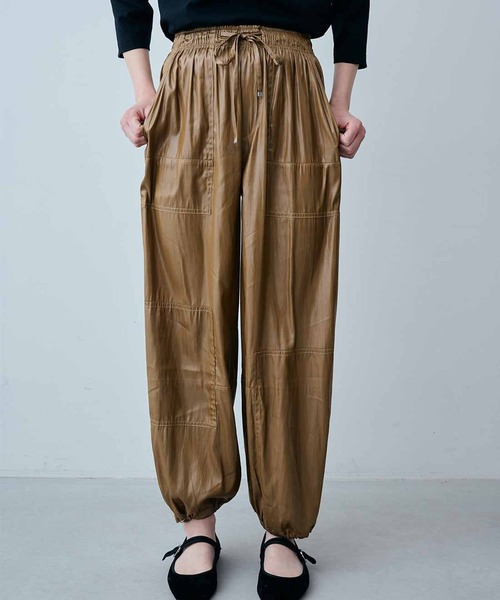 ＭＥＤＥ１９Ｆ チンツ加工素材のリラックスミリタリーパンツ（その他パンツ）｜MEDE19F（メデジュウキュウ）