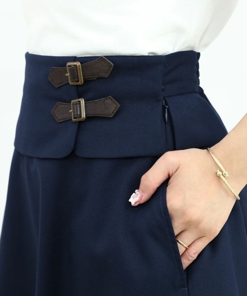 F i.n.t（フィント）の「サイドベルトレイヤードウエストフレアースカート/fint（スカート・レディース・グレー/ネイビー・FREE）」の11枚目の写真