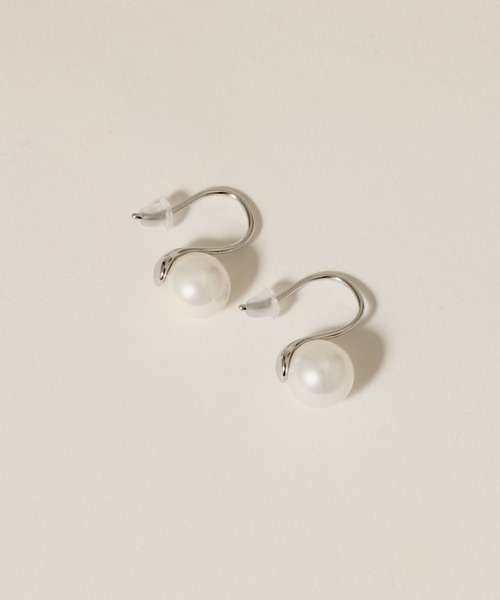 novice（ノーヴィス）の「【novice】Pearl Hook Pierce［Stainless］（ピアス（両耳用）・レディース・ゴールド/シルバー・FREE）」の13枚目の写真