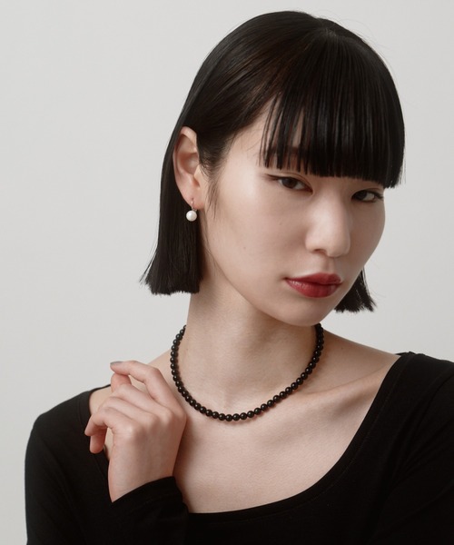 novice（ノーヴィス）の「【novice】Pearl Hook Pierce［Stainless］（ピアス（両耳用）・レディース・ゴールド/シルバー・FREE）」の5枚目の写真