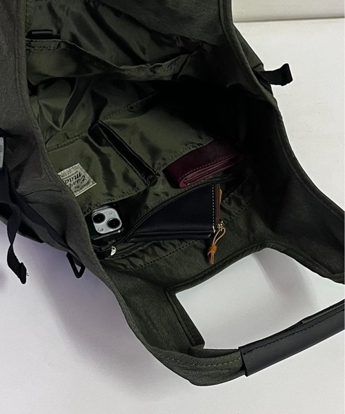 EARTH MADE（アースメイド）の「DELTA CL TOTE（トートバッグ・メンズ・オレンジ/ブラック/カーキ/グレー・FREE）」の11枚目の写真