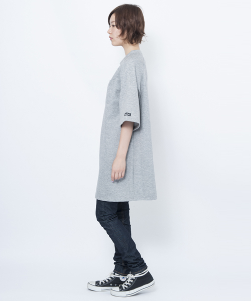 X-girl(エックスガール)の「SPORTY SWEAT BIG TOP(チュニック・レディース・ブラック/アッシュ・ONE SIZE)」の7枚目の写真