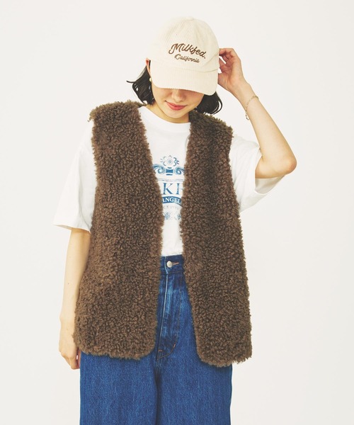 MILKFED.（ミルクフェド）の「CHAIN STITCH LOGO CAP（キャップ・レディース・オフホワイト/ピンク/チャコール・ONE SIZE）」の7枚目の写真