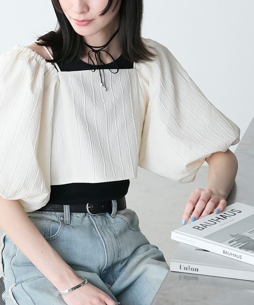 forksy.(フォルクシー)の「【forksy.】2wayパフスリーブオフショルビスチェ(シャツ/ブラウス・レディース・ブラック/アイボリー・FREE)」の9枚目の写真