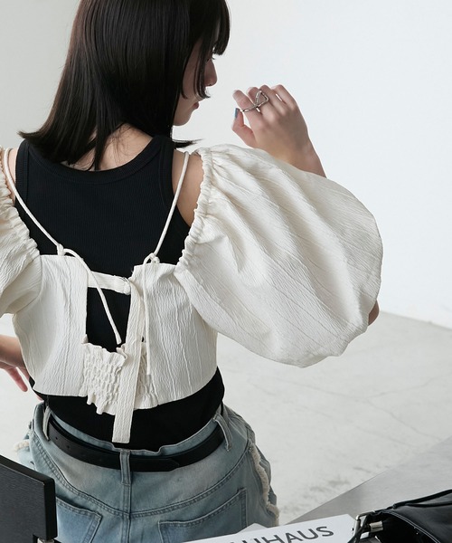 forksy.(フォルクシー)の「【forksy.】2wayパフスリーブオフショルビスチェ(シャツ/ブラウス・レディース・ブラック/アイボリー・FREE)」の17枚目の写真