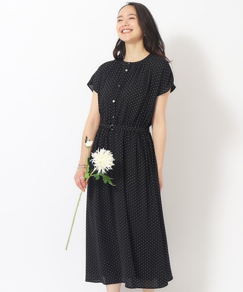 DRESKIP（ドレスキップ）の「◆【無理せずキレイ】夏のお出かけに 女性らしさあふれる ドットプリントワンピース（ワンピース・レディース・ブルー系5/ブラック系/アイボリー系・02/04/03）」の2枚目の写真