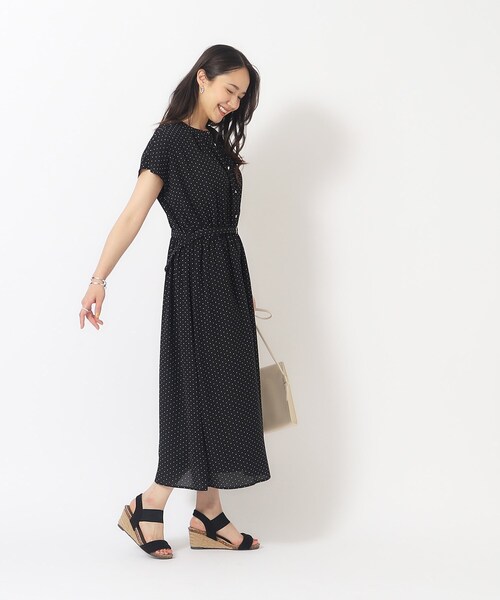 DRESKIP（ドレスキップ）の「◆【無理せずキレイ】夏のお出かけに 女性らしさあふれる ドットプリントワンピース（ワンピース・レディース・ブルー系5/ブラック系/アイボリー系・02/04/03）」の12枚目の写真