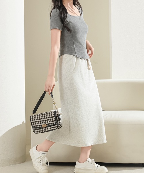 Lace Ladies(レースレディース)の「スクエアネック ラウンドヘム コンパクト 半袖 トップス(Tシャツ/カットソー・レディース・ブラック/グレー/ホワイト/ピンク・S/M/XL)」の17枚目の写真