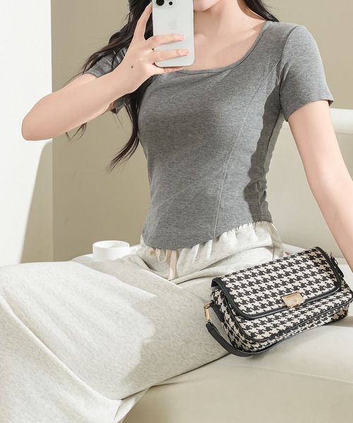 Lace Ladies(レースレディース)の「スクエアネック ラウンドヘム コンパクト 半袖 トップス(Tシャツ/カットソー・レディース・ブラック/グレー/ホワイト/ピンク・S/M/XL)」の18枚目の写真