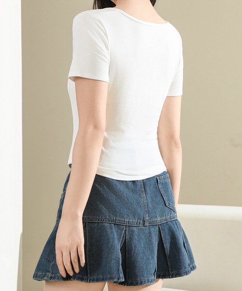 Lace Ladies(レースレディース)の「スクエアネック ラウンドヘム コンパクト 半袖 トップス(Tシャツ/カットソー・レディース・ブラック/グレー/ホワイト/ピンク・S/M/XL)」の5枚目の写真