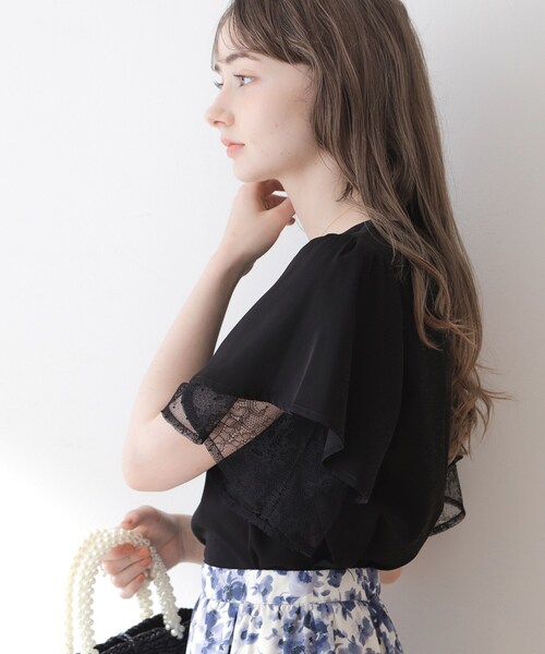 couture brooch（クチュールブローチ）の「◆【洗える・二の腕カバー】レース重ねフレアブラウス（シャツ/ブラウス・レディース・ブラック/オフホワイト/ライトイエロー系/ピンク・38/40/42）」の19枚目の写真