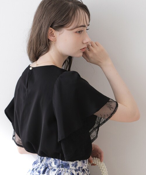 couture brooch（クチュールブローチ）の「◆【洗える・二の腕カバー】レース重ねフレアブラウス（シャツ/ブラウス・レディース・ブラック/オフホワイト/ライトイエロー系/ピンク・38/40/42）」の20枚目の写真