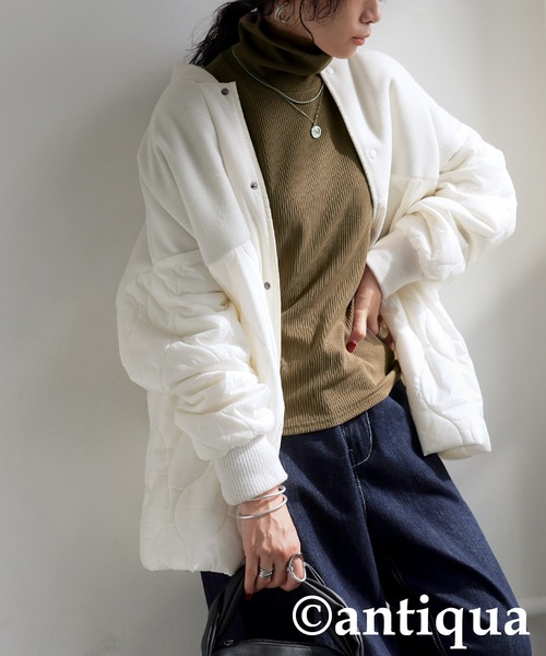 antiqua(アンティカ)の「エアーニットハイネックトップス(ニット/セーター・レディース・ブルー/ベージュ/グリーン/ブラック・R/P)」の17枚目の写真
