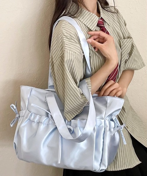 REMUR(レミュール)の「リボンサテントートバッグ(トートバッグ・レディース・ピンク/ブラック/サックスブルー/アイボリー・FREE)」の16枚目の写真