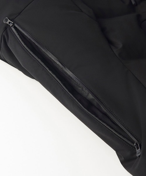 DESCENTE(デサント)の「水沢ダウン"マウンテニア"(ダウンジャケット/コート・メンズ・ブラック/ネイビー系/ブラウン系その他・M/L/S/XL/XXL)」の7枚目の写真