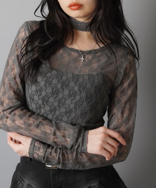 SPINNS(スピンズ)の「ZIP!で紹介されました♪【セットアイテム】タイ付き長袖ショート丈レースカットソー(Tシャツ/カットソー・レディース・ホワイト/ブラック/カーキ/バーガンディー/キナリ/グレー・ONESIZE)」の4枚目の写真