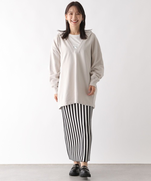 LEPSIM（レプシィム）の「スキッパーフードチュニック　130169（チュニック・レディース・レッド/アイボリー/チャコールグレー・FREE）」の4枚目の写真