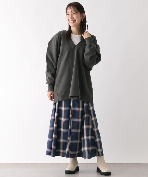 LEPSIM（レプシィム）の「スキッパーフードチュニック　130169（チュニック・レディース・レッド/アイボリー/チャコールグレー・FREE）」の11枚目の写真