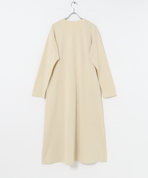 URBAN RESEARCH（アーバンリサーチ）の「『MADE IN JAPAN』Vネックロングワンピース（ワンピース・レディース・ライトベージュ/ブラック・FREE）」の18枚目の写真