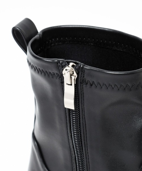 Elura(エルーラ)の「ソフトFIT軽量厚底ブーツ/146749(ブーツ・レディース・ブラウン/ブラック・LARGE/MEDIUM/SMALL)」の14枚目の写真