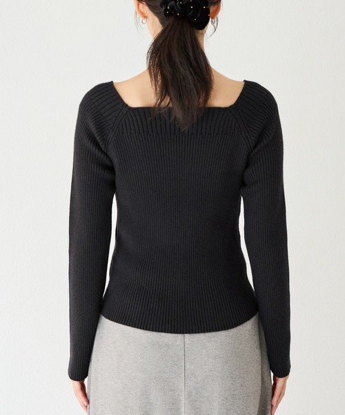 LAVEANGE(ラビアンジェ)の「【静電気防止/洗える】2WAYスクエアリブニット(ニット/セーター・レディース・ブラック/オフホワイト/ラベンダー・M/LL/3L/4L)」の6枚目の写真