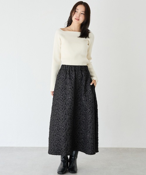 LAVEANGE(ラビアンジェ)の「【静電気防止/洗える】2WAYスクエアリブニット(ニット/セーター・レディース・ブラック/オフホワイト/ラベンダー・M/LL/3L/4L)」の16枚目の写真