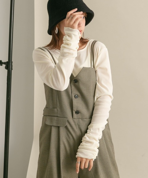 KBF（ケイビーエフ）の「シアーベロアシャーリングスリーブトップス（T