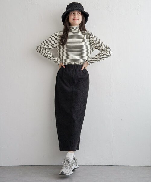 LBC(エルビーシー)の「【雑誌InRed12月号掲載】ミニワッフルタートルロンT(Tシャツ/カットソー・レディース・グレー/オフホワイト/ブラック・M/L)」の5枚目の写真