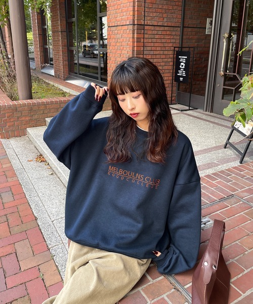 Chillfar(チルファー)の「刺繍カラフルロゴスウェット(スウェット・レディース・ピンク/アイボリー系1/ボルドー/グリーン/ブルー系/ベージュ/ネイビー/オートミール/ベージュ系/レッド/グレー系/ネイビー系/ブルー/杢グレー/アイボリー系・FREE)」の17枚目の写真